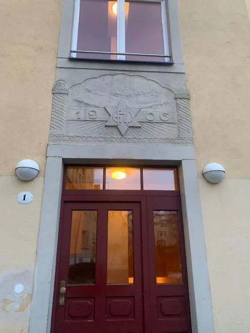Traumwohnung An Der Elbe Dresden Germany